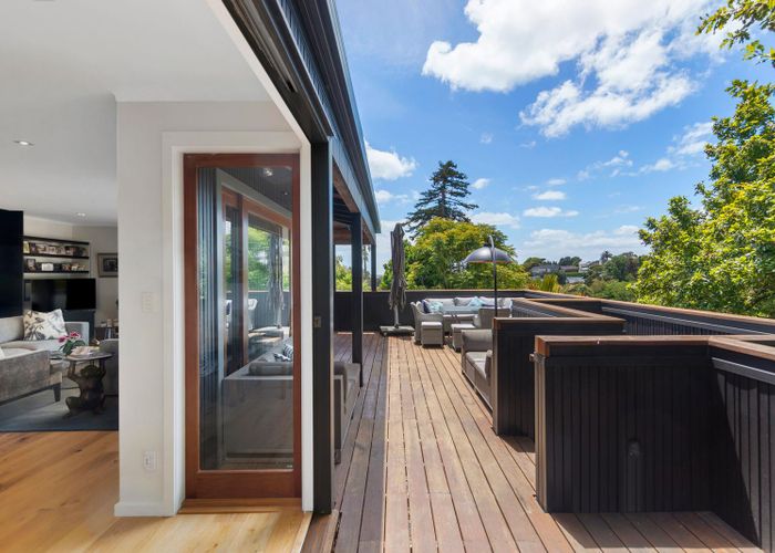  at 35 Portland Road, Remuera, Auckland