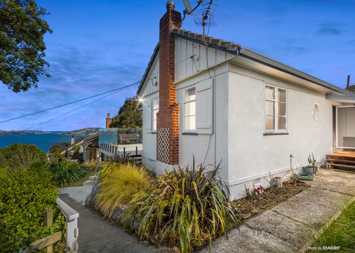 at 51 Homebush Road, Khandallah, Wellington
