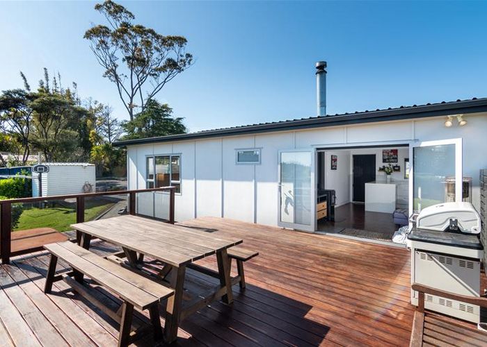  at 31 Mcentee Road, Waitakere, Auckland