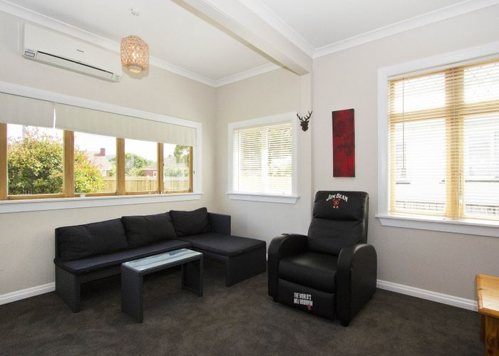  at 2/104 Waiwhetu Road, Waterloo, Lower Hutt