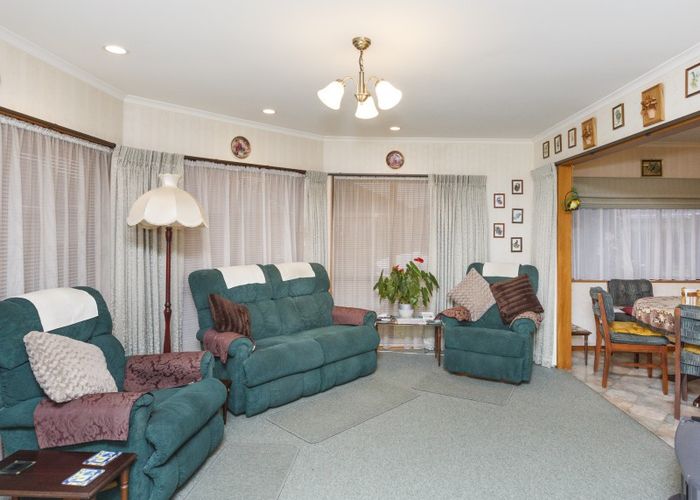  at 5 Seville Court, Terrace End, Palmerston North