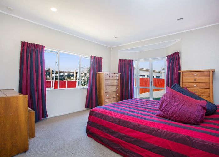  at 8 Boyd Avenue, Royal Oak, Auckland