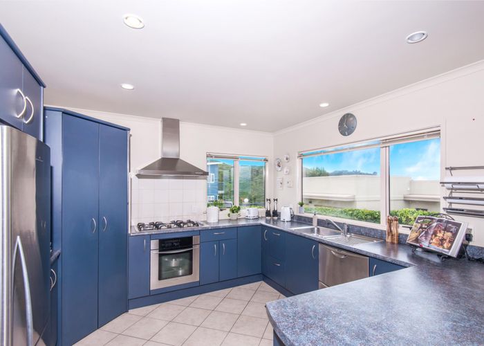 at 45 Tamworth Crescent, Newlands, Wellington