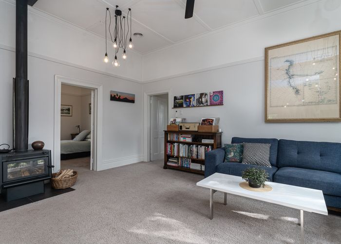  at 60 Victoria Street, Carterton