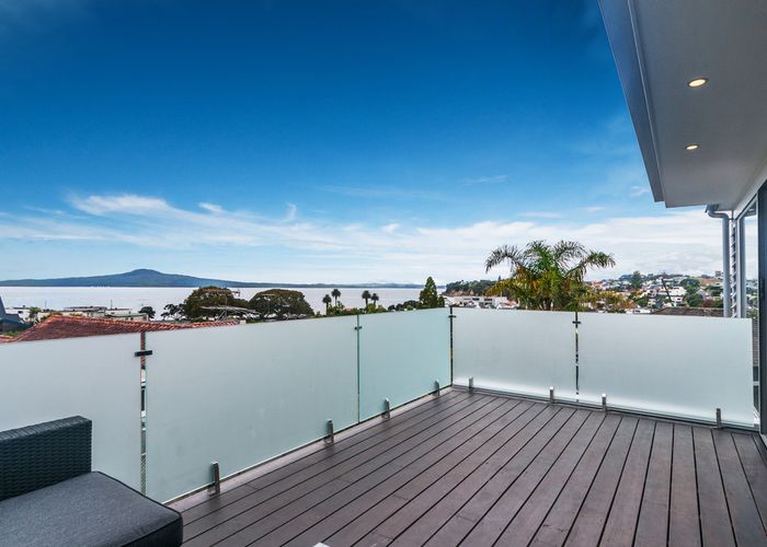  at 32C Auckland Road, St Heliers, Auckland