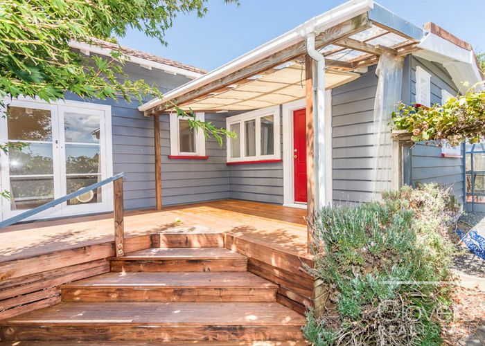  at 3/17 Astley Avenue, New Lynn, Auckland