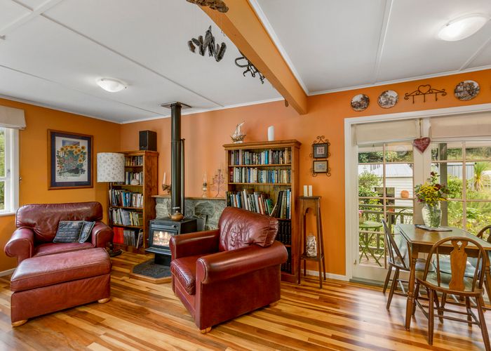  at 75 Sunny Grove, Wainuiomata, Lower Hutt