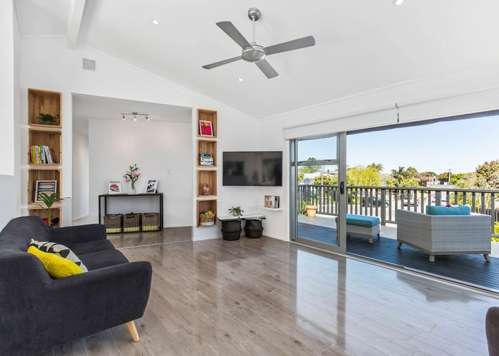  at 16 Gilpin Place, Beach Haven, Auckland