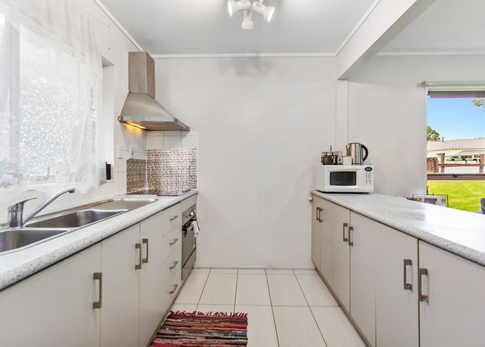  at 1/1227 New North Road, Avondale, Auckland