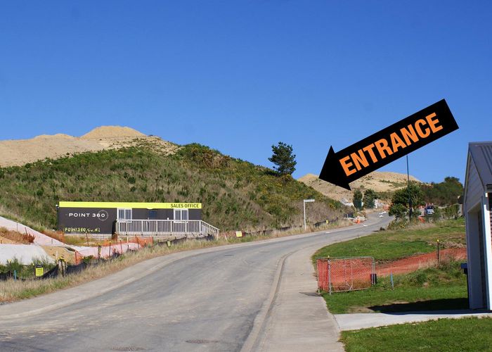  at 2 Boeing Way, Newlands, Wellington