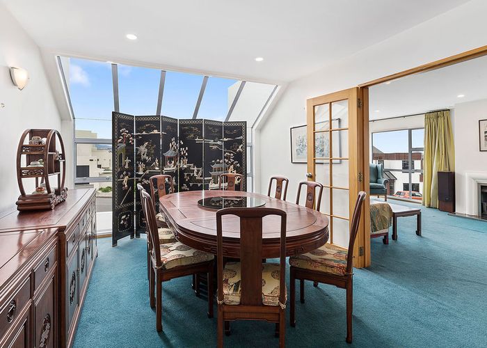  at 16 Treasure Grove, Hataitai, Wellington