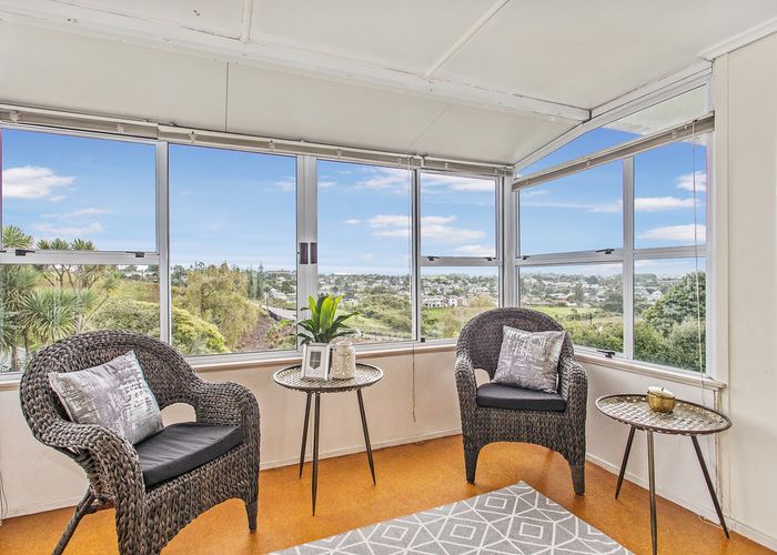 at 20 Felton Mathew Avenue, Saint Johns, Auckland