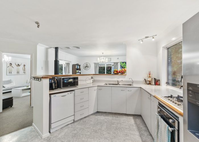  at 15 Stanley Street, Wainuiomata, Lower Hutt