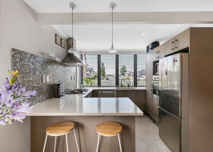  at 24 Tarapiroe Avenue, Takanini