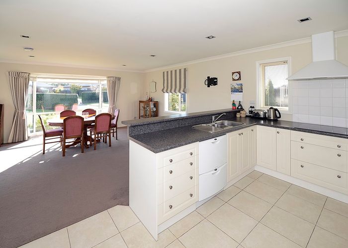  at 4 Westpark Close, Allenton, Ashburton