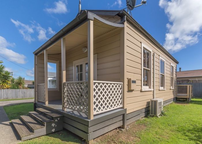 Free property data for 137 Tiro Tiro Road, Levin homes.co.nz