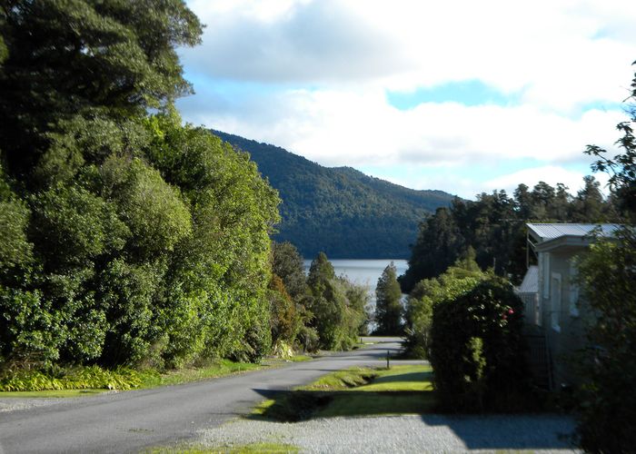  at 14 Stuart Street, Lake Kaniere, Kokatahi