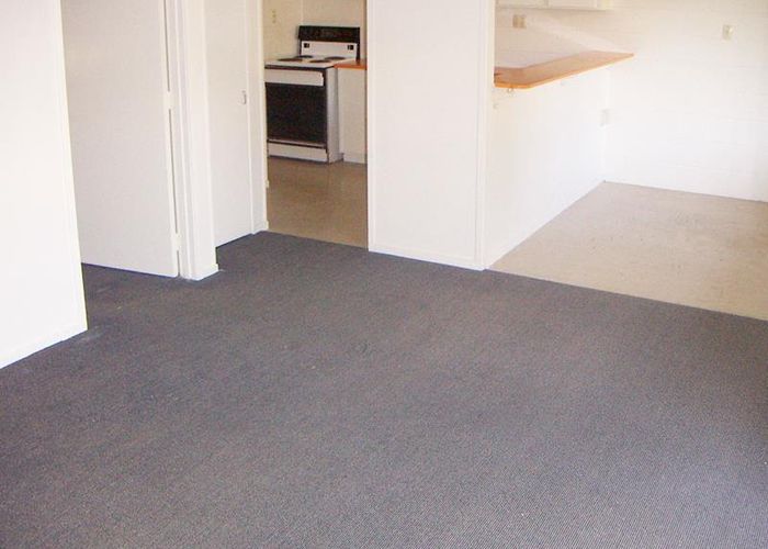  at 4/30 Fairview Road, Mount Eden, Auckland