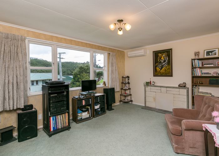  at 15 Vancouver Street, Kingston, Wellington