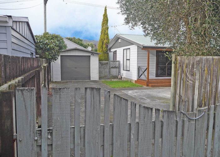 at 385B Cambridge Terrace, Naenae, Lower Hutt