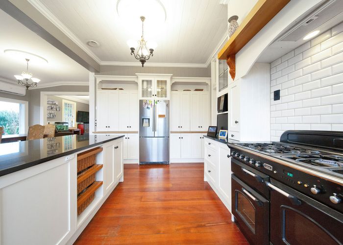  at 104 Pitt Road, Hillsborough, New Plymouth