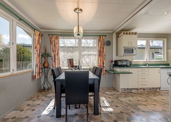  at 22 Rhodes Drive, Kelvin Grove, Palmerston North