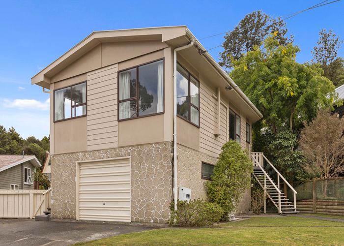  at 5 Lowry Crescent, Stokes Valley, Lower Hutt
