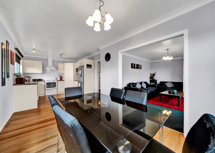  at 17 Hunter Street, Normanby, Hawera