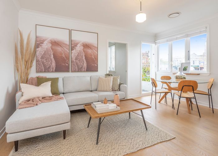  at 4/151 Jervois Road, Herne Bay, Auckland