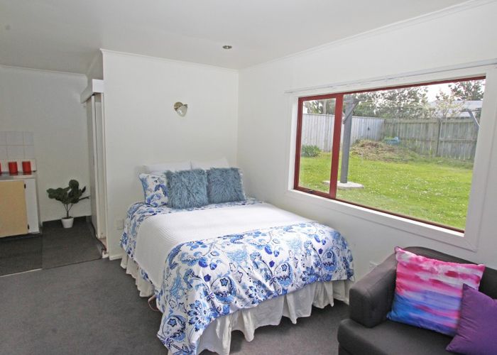  at 59 Beauzami Crescent, Ascot Park, Porirua