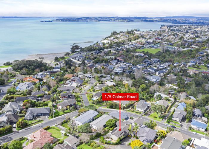 at 1/5 Colmar Road, Mellons Bay, Auckland