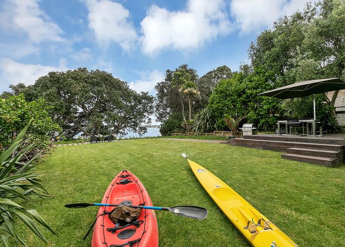  at 28 Valhalla Drive, Beach Haven, Auckland