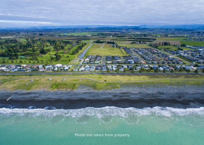  at 18 Hunter Drive, Awatoto, Napier