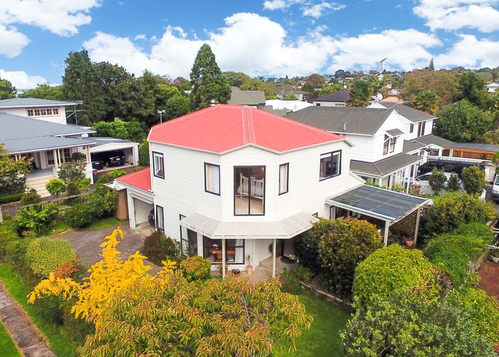  at 14 Matai Road, Greenlane, Auckland