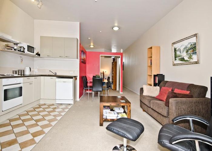  at 2T/6 Burgoyne Street, Grey Lynn, Auckland