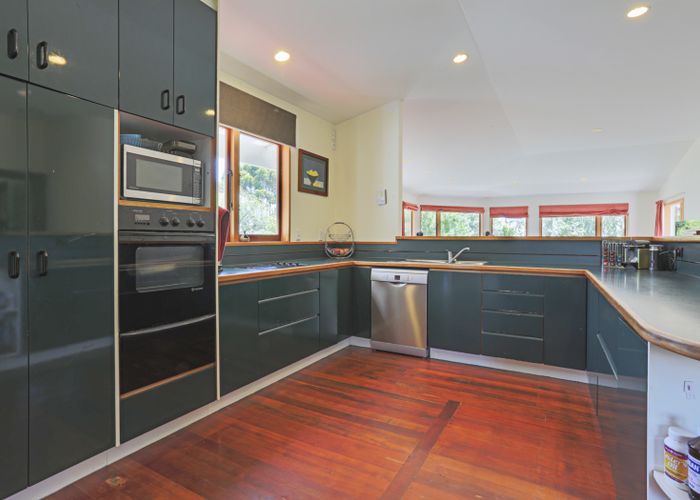  at 209 Tutaki Road, Kelvin Grove, Palmerston North