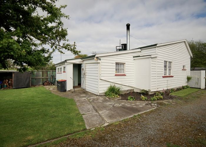  at 16 Portman Street, Woolston, Christchurch