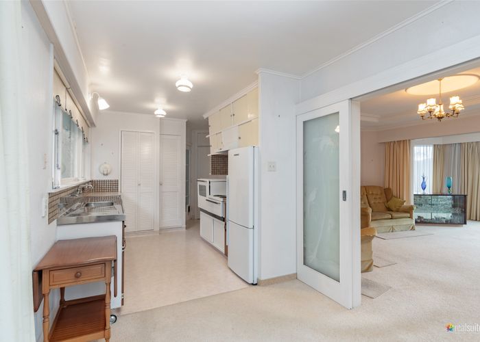  at 150 Kamahi Street, Stokes Valley, Lower Hutt