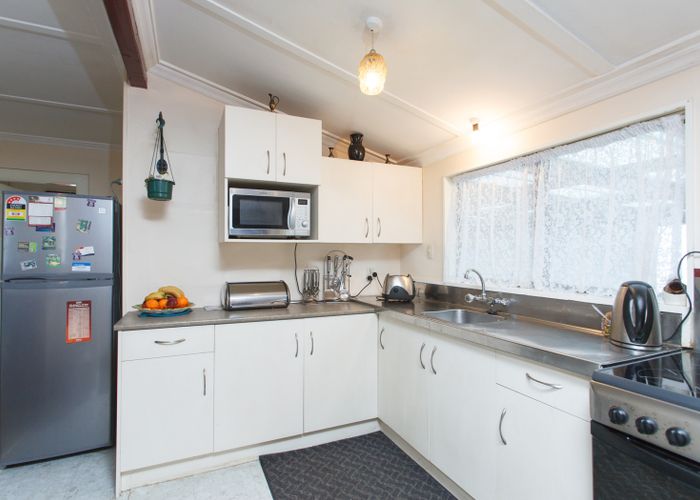  at 42 Field Street, Aramoho, Whanganui
