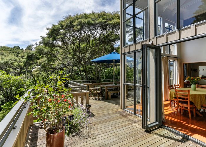 at 95 Scenic Drive, Titirangi, Auckland