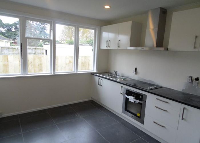  at 10 Gubb Place, Otara, Auckland