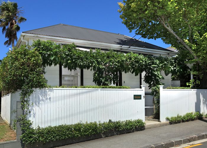  at 9 School Road, Morningside, Auckland