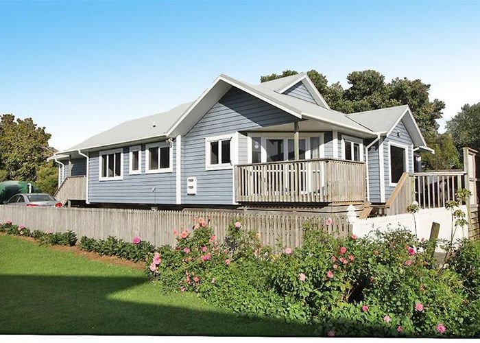 Free property data for 124A Kon Tiki Road, Whiritoa homes.co.nz