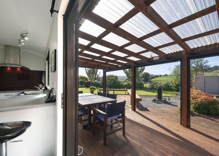  at 2/210 Aspin Road, Cambridge, Cambridge