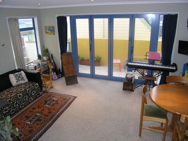  at 3/129 The Parade, Island Bay, Wellington