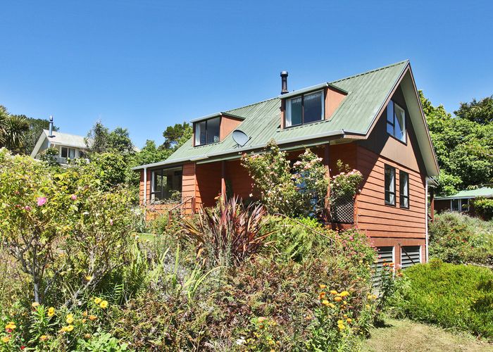  at 106 Main Road, Lyttelton