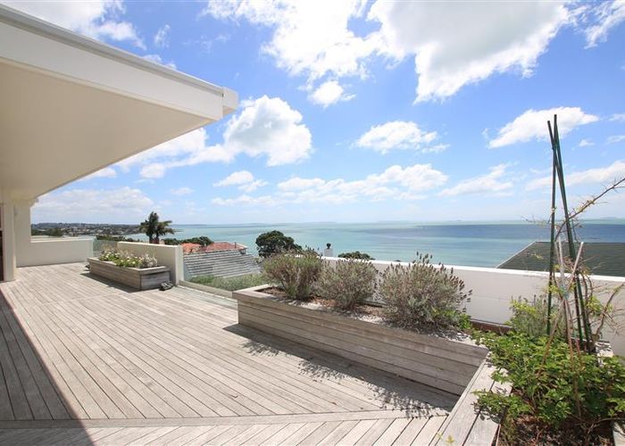  at 10/21 Clifton Road, Hauraki, Auckland