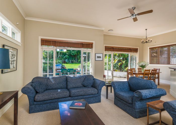  at 41 Woodside Road, Mount Eden, Auckland