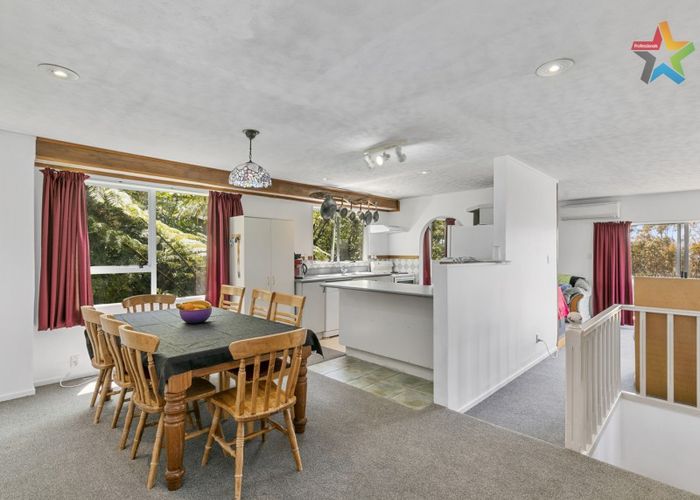  at 2/259 Major Drive, Kelson, Lower Hutt