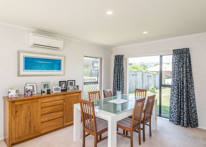  at 21 Hadleigh Court, Paraparaumu
